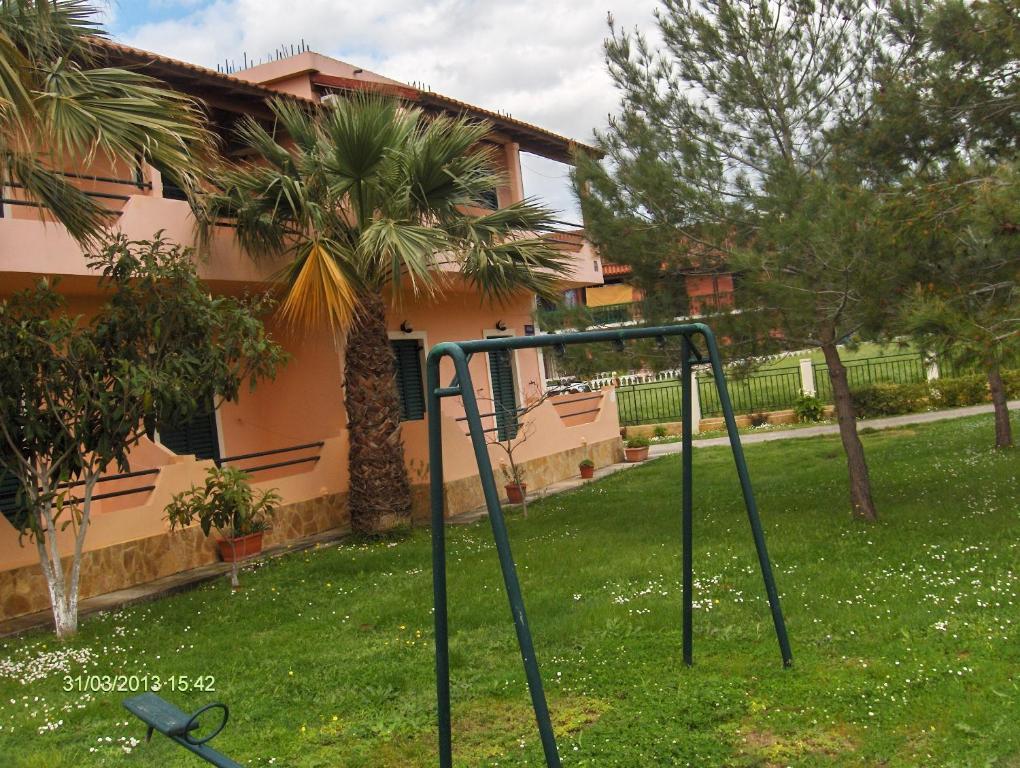 Feakes Apartments Arillas  Dış mekan fotoğraf